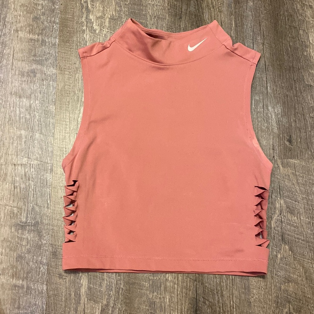Women’s Nike Cropped Tank (Size XS)